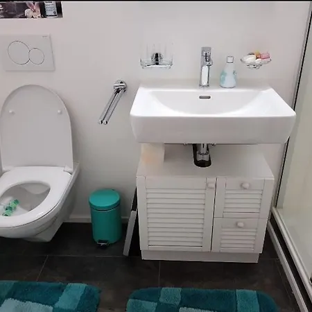 Villakunterbunt Holiday home Quarten